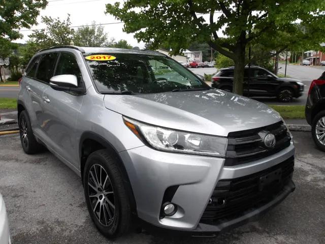 toyota highlander 2017 5TDJZRFHXHS364379 image toyota highlander 2017 5TDJZRFHXHS364379 image