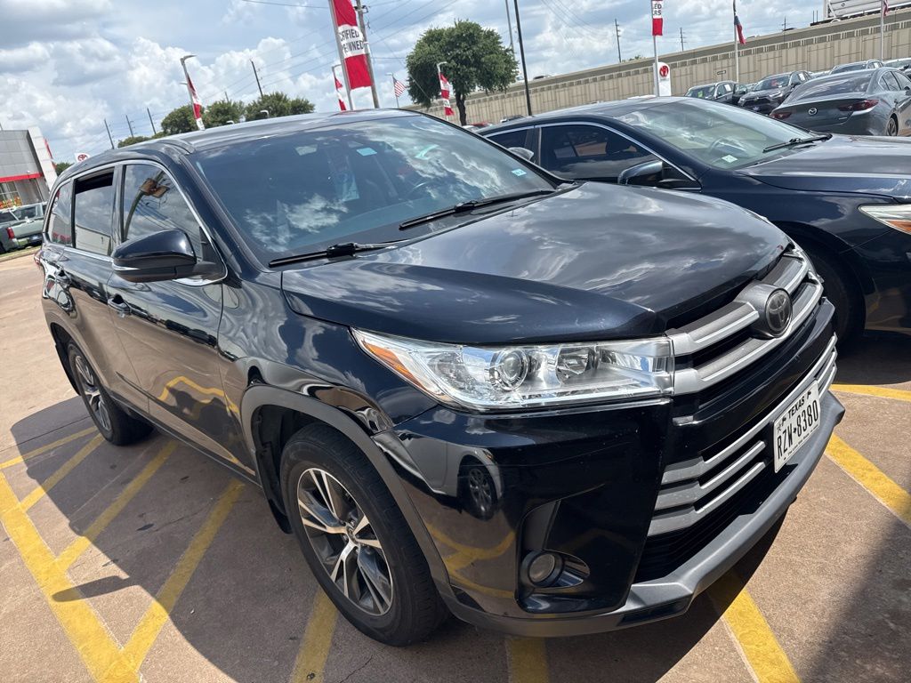toyota highlander 2017 5TDBZRFH3HS373302 image toyota highlander 2017 5TDBZRFH3HS373302 image