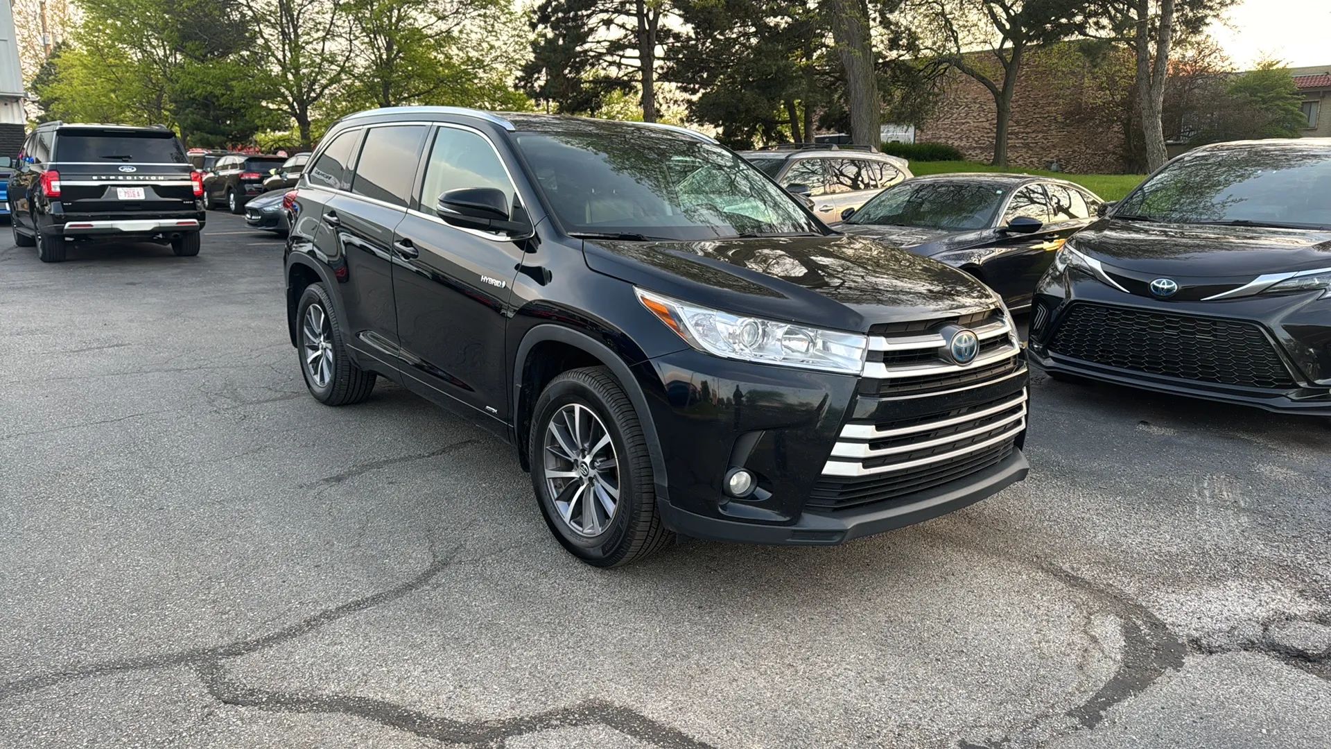 toyota highlander 2017 5TDJGRFH3HS028580 image toyota highlander 2017 5TDJGRFH3HS028580 image