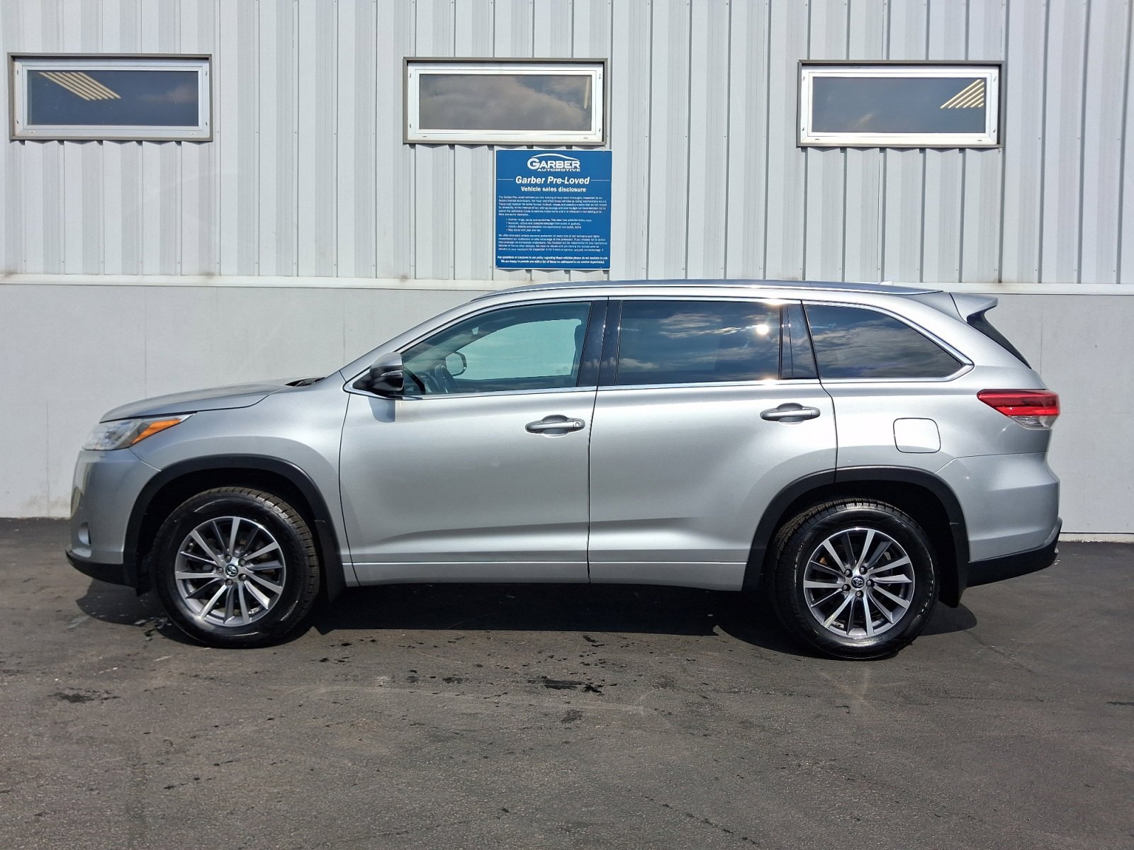 toyota highlander 2017 5TDJZRFH8HS365689 image toyota highlander 2017 5TDJZRFH8HS365689 image