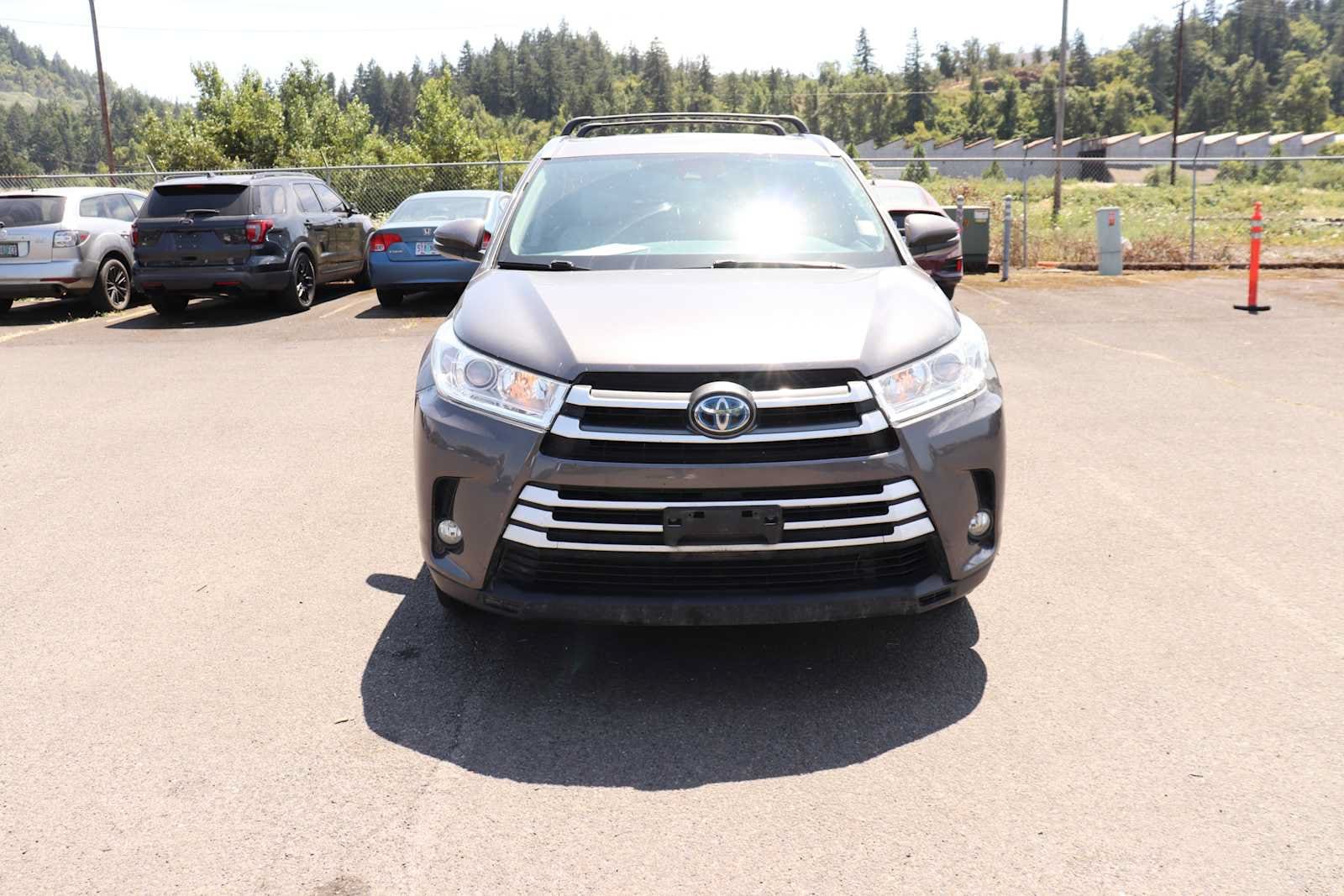 toyota highlander 2017 5TDJGRFH6HS023602 image toyota highlander 2017 5TDJGRFH6HS023602 image