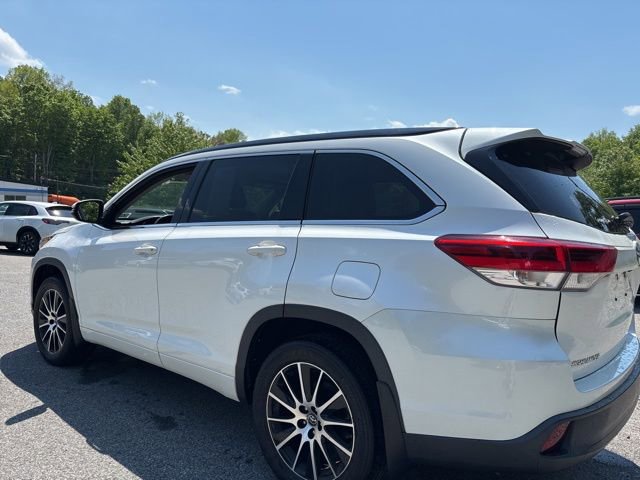 toyota highlander 2017 5TDJZRFHXHS395647 image toyota highlander 2017 5TDJZRFHXHS395647 image