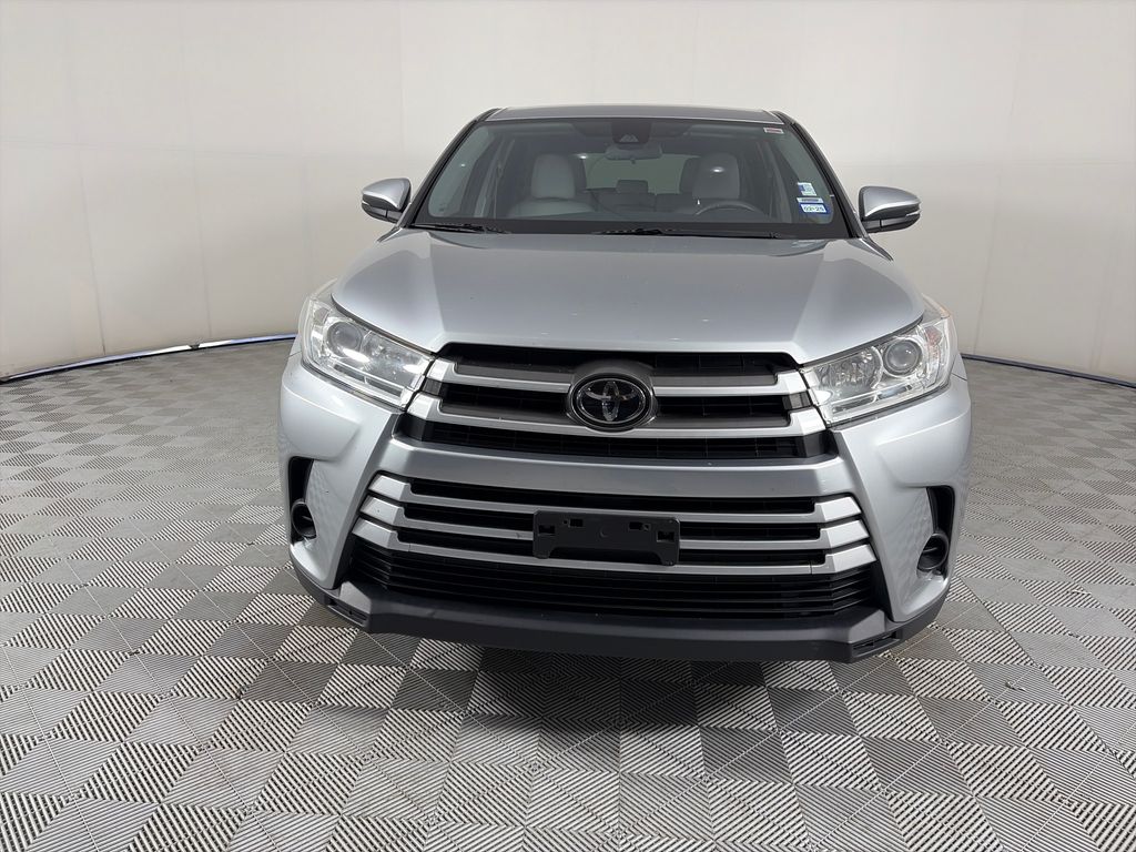 toyota highlander 2017 5TDZARFH5HS023935 image toyota highlander 2017 5TDZARFH5HS023935 image
