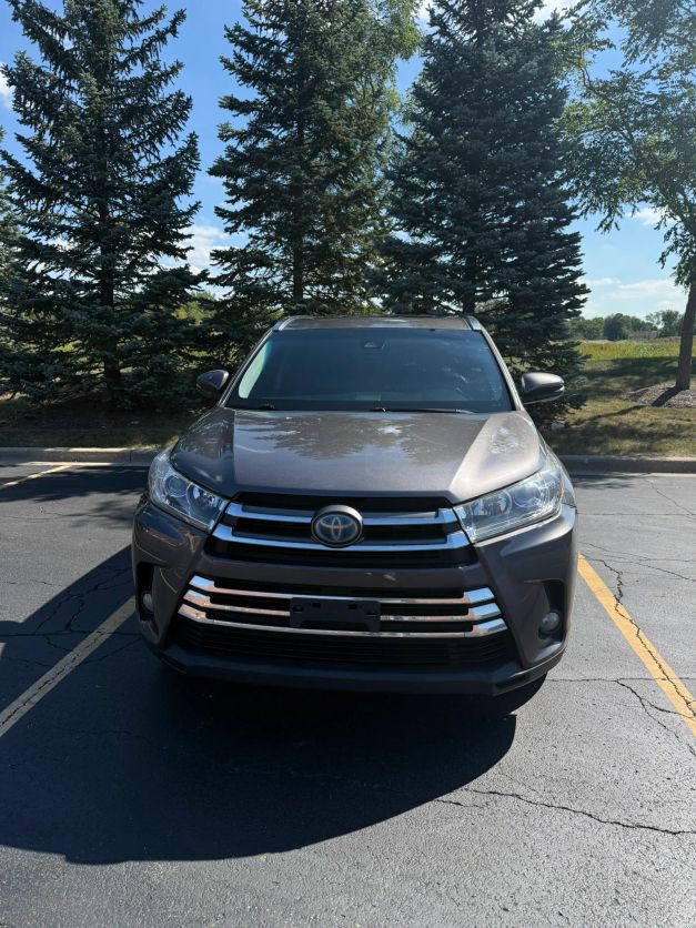 toyota highlander 2017 5TDDGRFHXHS023812 image toyota highlander 2017 5TDDGRFHXHS023812 image