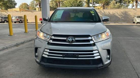 toyota highlander 2017 5TDJZRFH8HS442576 image toyota highlander 2017 5TDJZRFH8HS442576 image