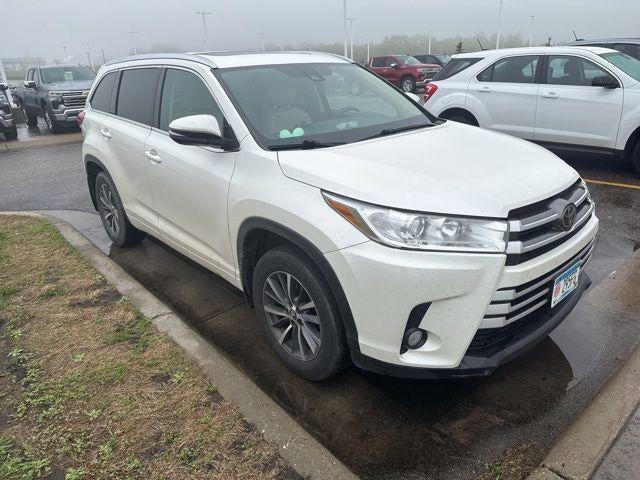 toyota highlander 2017 5TDJZRFH3HS510539 image toyota highlander 2017 5TDJZRFH3HS510539 image