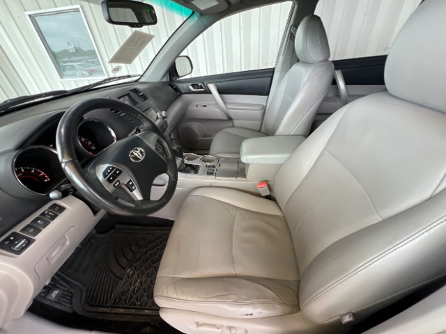 toyota highlander 2012 5TDZK3EH8CS057677 image toyota highlander 2012 5TDZK3EH8CS057677 image