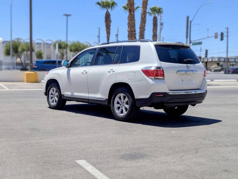 toyota highlander 2012 5TDZK3EH3CS059322 image toyota highlander 2012 5TDZK3EH3CS059322 image