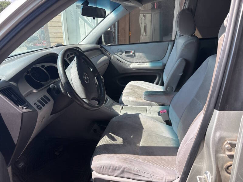 toyota highlander 2004 JTEGP21A640027993 image toyota highlander 2004 JTEGP21A640027993 image