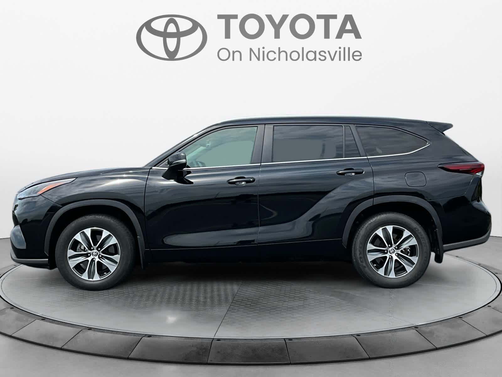 toyota highlander 2024 5TDKDRBH5RS551751 image toyota highlander 2024 5TDKDRBH5RS551751 image