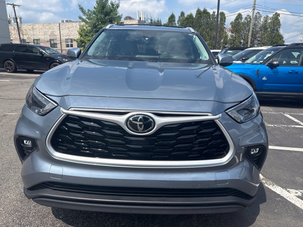 toyota highlander 2024 5TDKDRBH8RS567989 image toyota highlander 2024 5TDKDRBH8RS567989 image