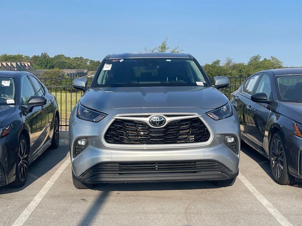 toyota highlander 2024 5TDKDRBH3RS536102 image toyota highlander 2024 5TDKDRBH3RS536102 image