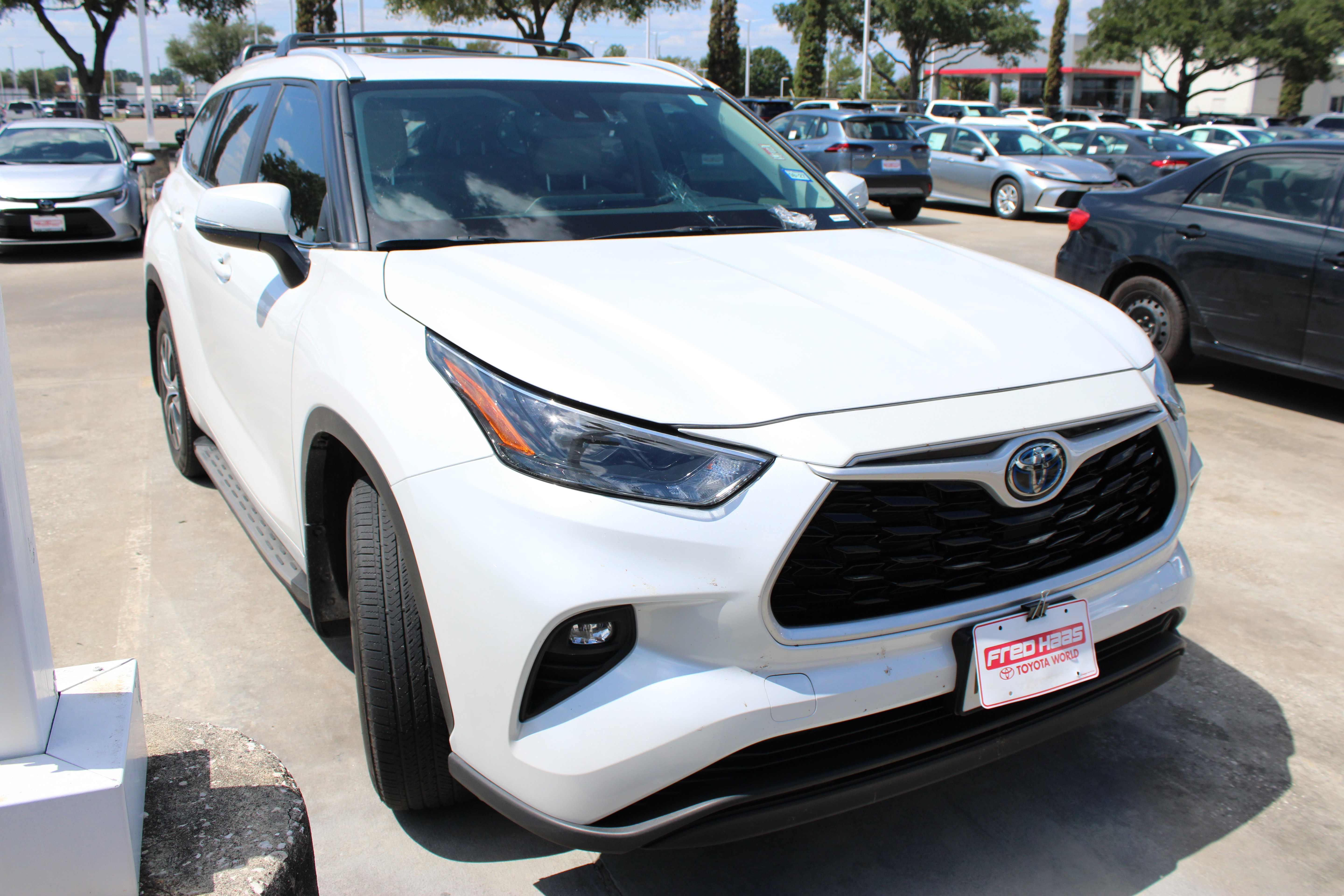 toyota highlander 2024 5TDKARAH2RS535307 image toyota highlander 2024 5TDKARAH2RS535307 image