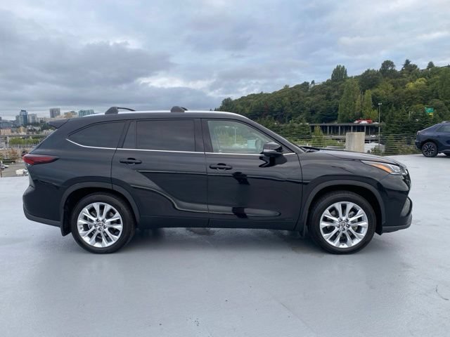 toyota highlander 2024 5TDXBRCHXRS614756 image toyota highlander 2024 5TDXBRCHXRS614756 image