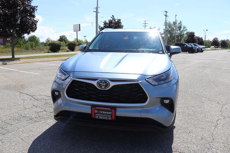 toyota highlander 2024 5TDKDRBH3RS567978 image toyota highlander 2024 5TDKDRBH3RS567978 image