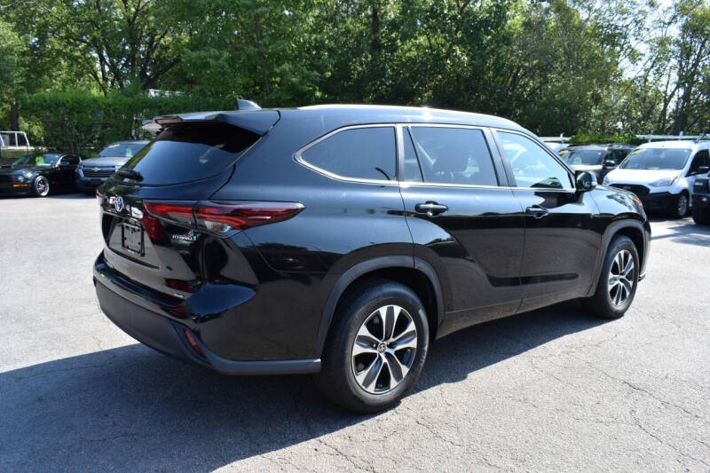 toyota highlander 2024 5TDKARAHXRS025724 image toyota highlander 2024 5TDKARAHXRS025724 image