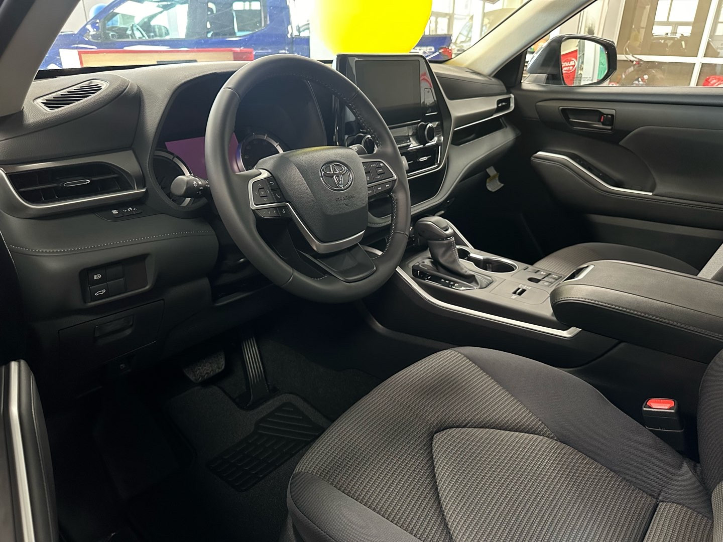 toyota highlander 2024 5TDZARAH0RS533103 image toyota highlander 2024 5TDZARAH0RS533103 image