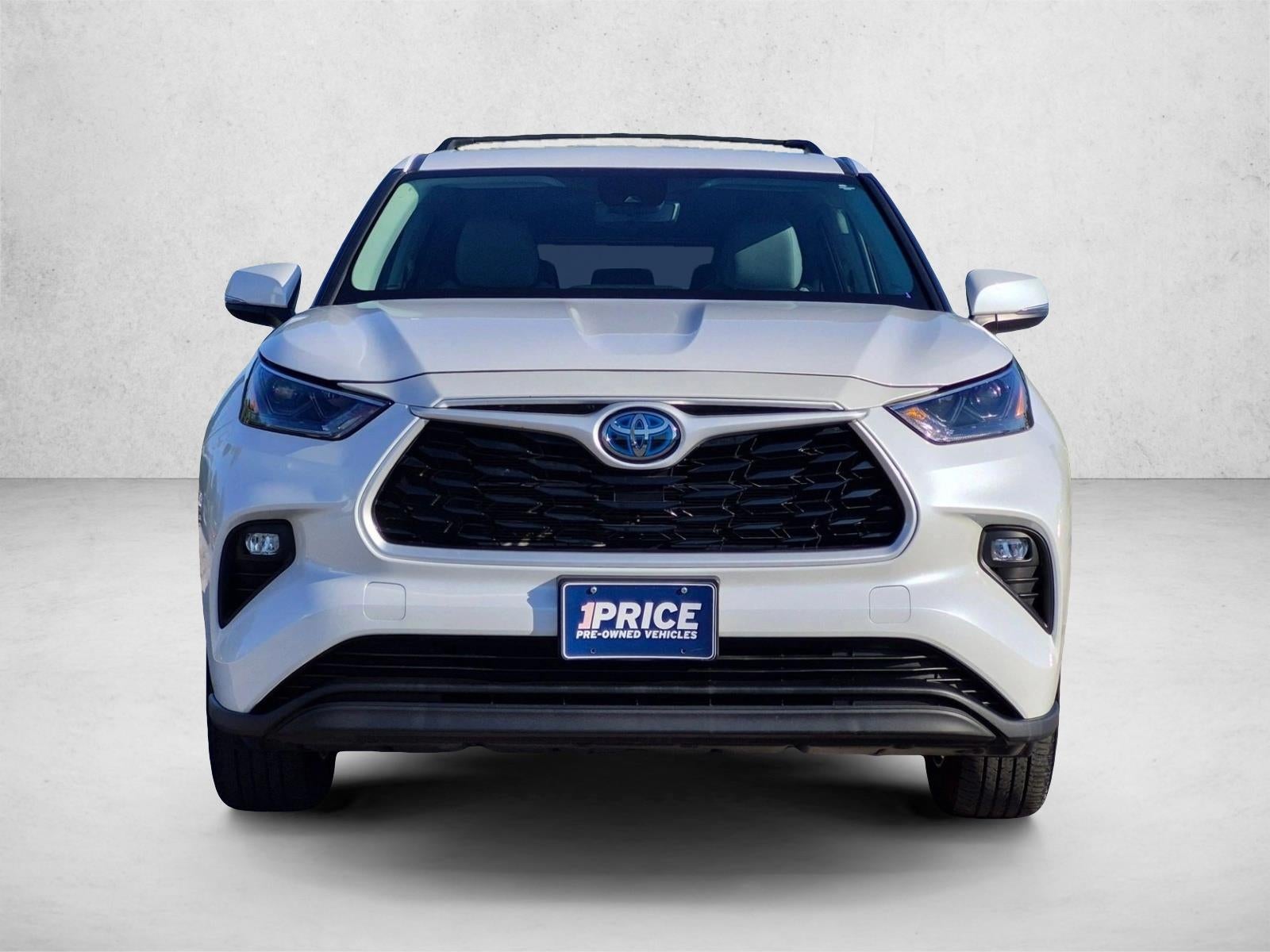toyota highlander 2024 5TDZARAH6RS023614 image