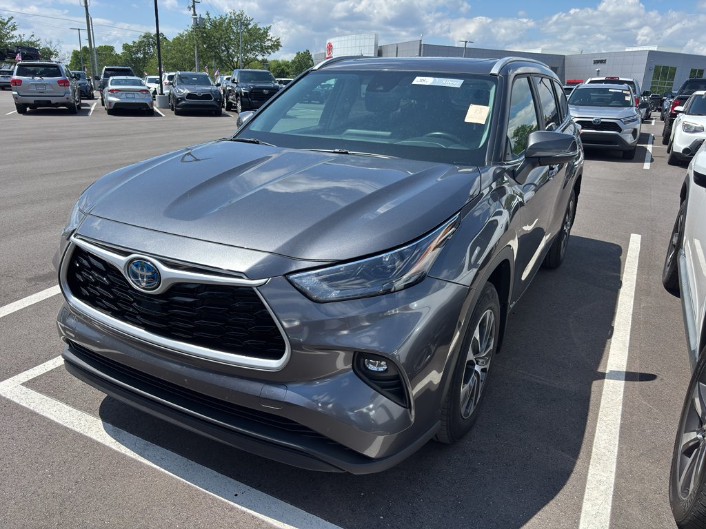 toyota highlander 2024 5TDKBRCH2RS632257 image toyota highlander 2024 5TDKBRCH2RS632257 image