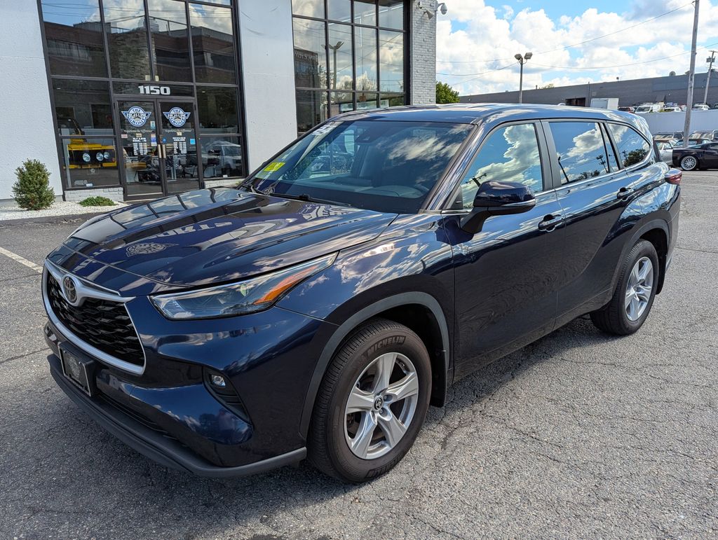 toyota highlander 2024 5TDKDRBH1RS534588 image toyota highlander 2024 5TDKDRBH1RS534588 image