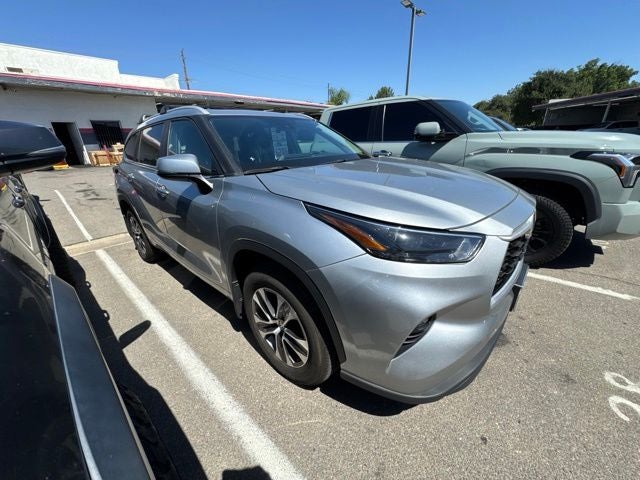 toyota highlander 2024 5TDKDRBH1RS568210 image toyota highlander 2024 5TDKDRBH1RS568210 image