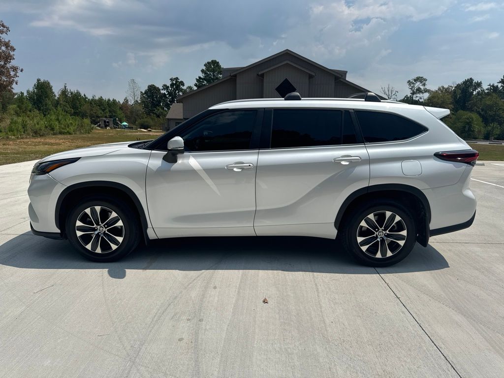 toyota highlander 2024 5TDKDRAHXRS538088 image toyota highlander 2024 5TDKDRAHXRS538088 image