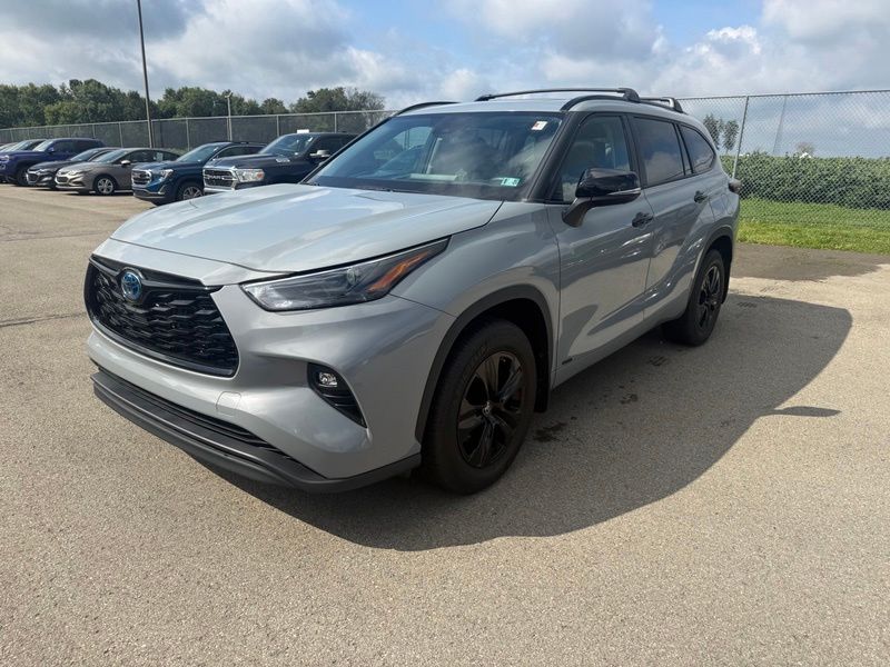 toyota highlander 2024 5TDKBRCH2RS608699 image toyota highlander 2024 5TDKBRCH2RS608699 image