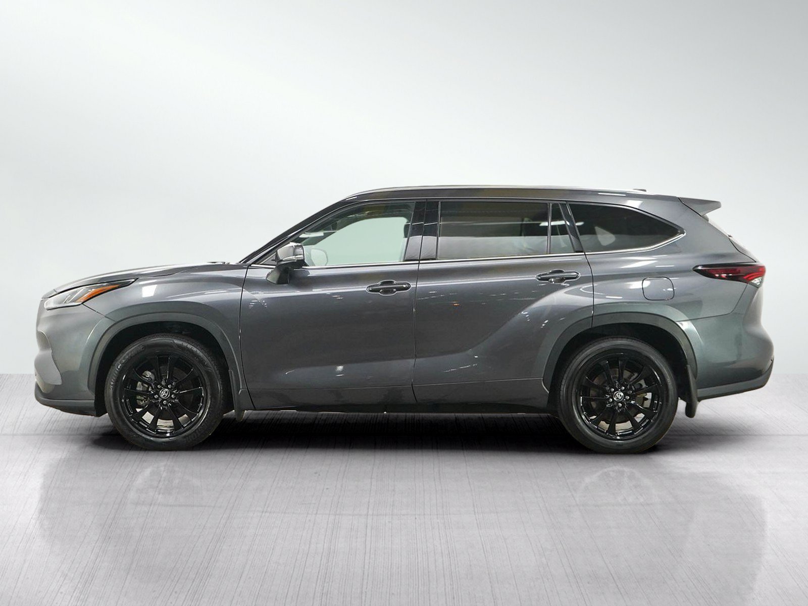 toyota highlander 2024 5TDKDRBH1RS537782 image toyota highlander 2024 5TDKDRBH1RS537782 image