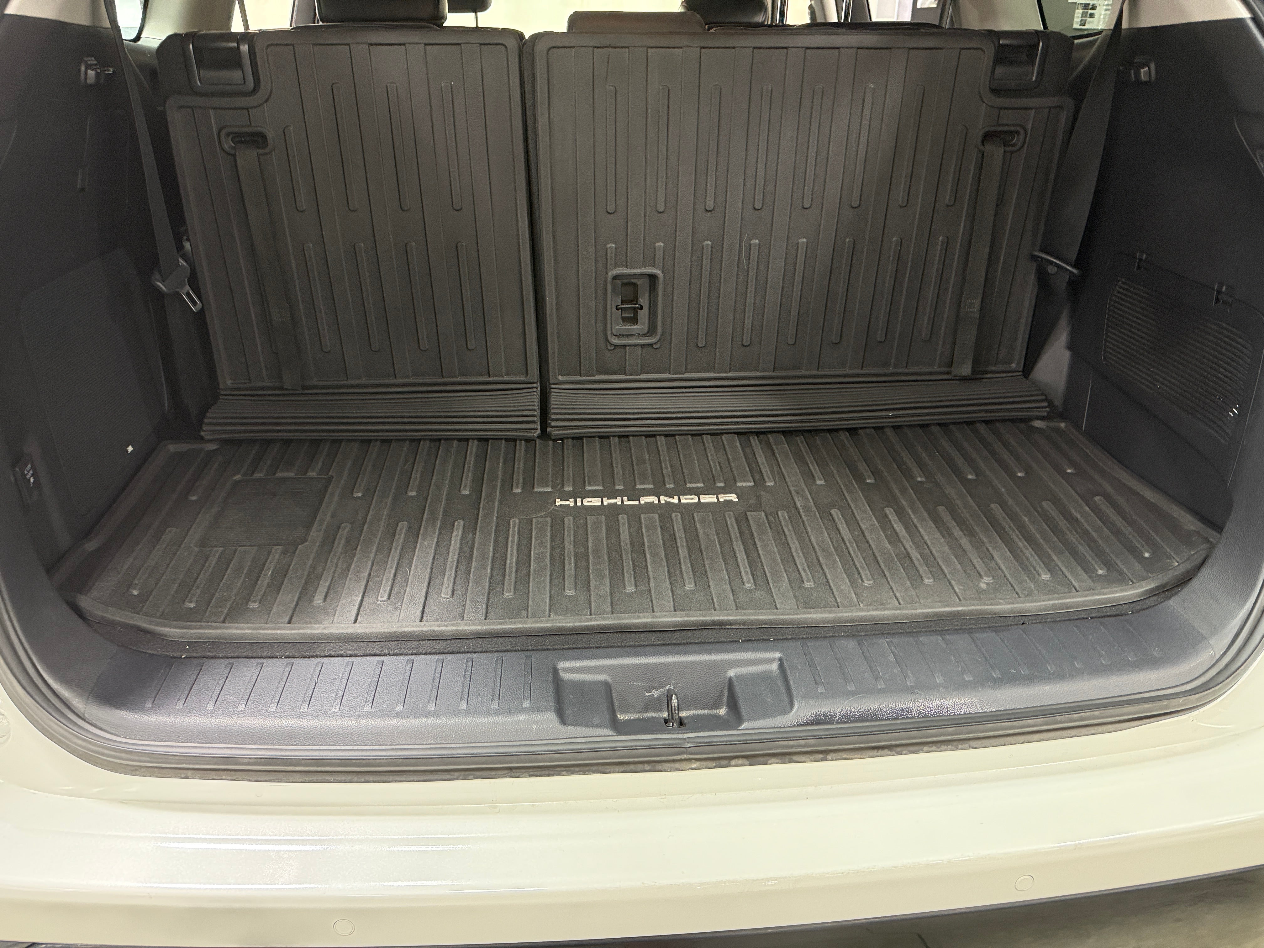 toyota highlander 2020 5TDXBRCH7LS013571 image toyota highlander 2020 5TDXBRCH7LS013571 image