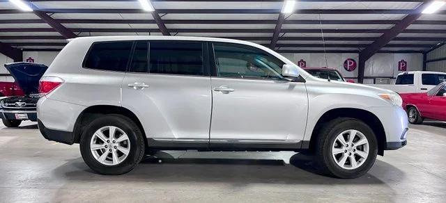 toyota highlander 2011 5TDZA3EH0BS010189 image toyota highlander 2011 5TDZA3EH0BS010189 image