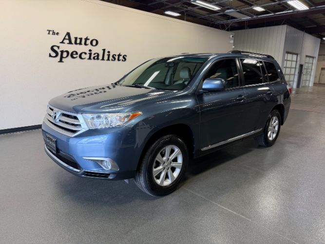 toyota highlander 2011 5TDBK3EHXBS085951 image toyota highlander 2011 5TDBK3EHXBS085951 image