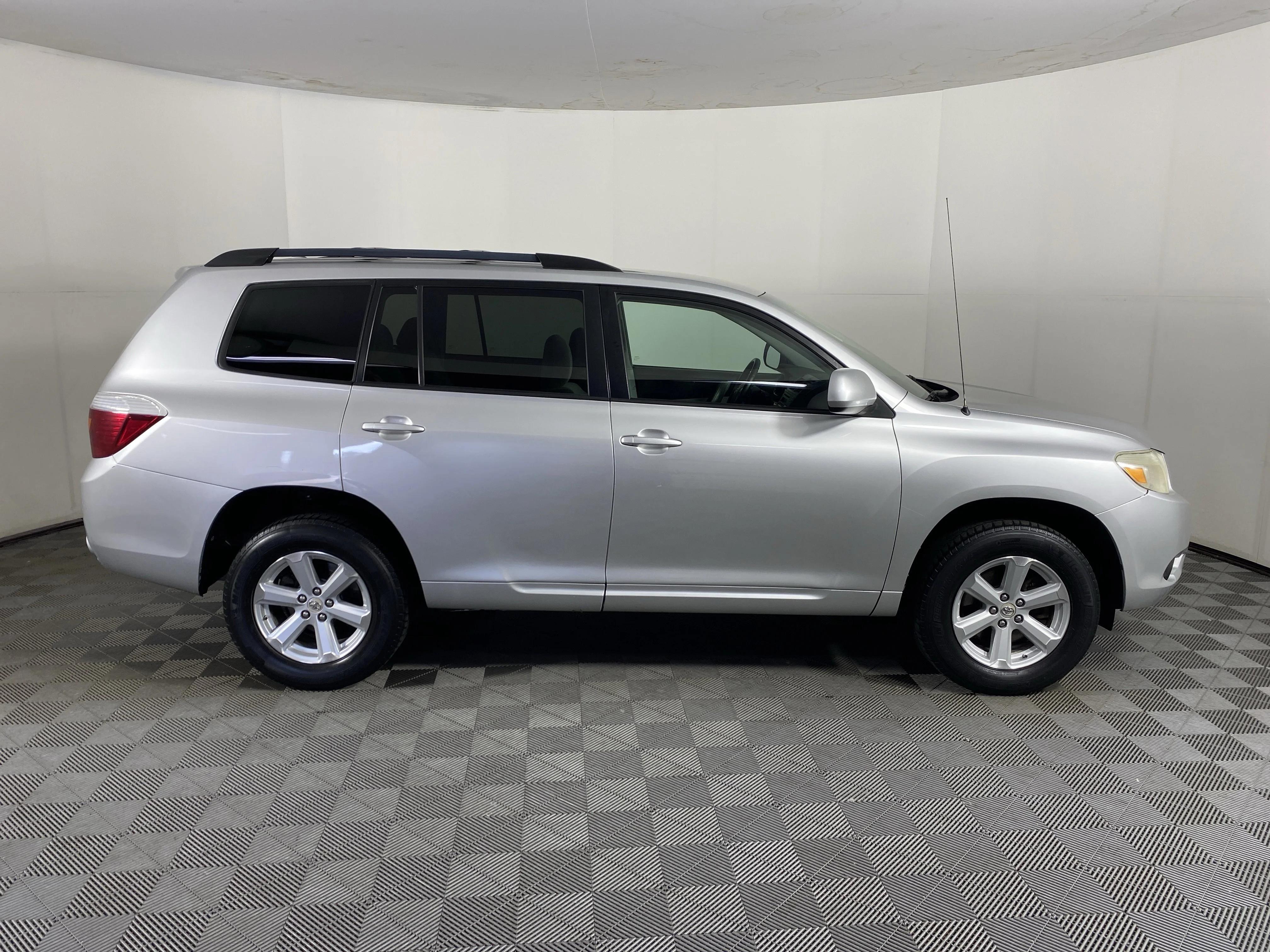 toyota highlander 2010 5TDBK3EH3AS002424 image toyota highlander 2010 5TDBK3EH3AS002424 image