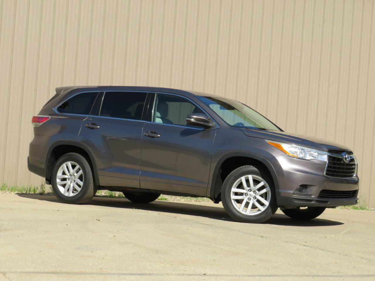 toyota highlander 2014 5TDBKRFH2ES033851 image toyota highlander 2014 5TDBKRFH2ES033851 image