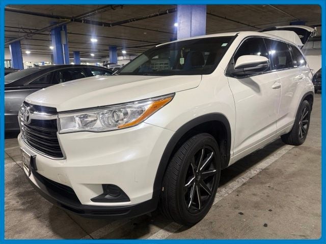 toyota highlander 2014 5TDZARFH2ES007817 image toyota highlander 2014 5TDZARFH2ES007817 image