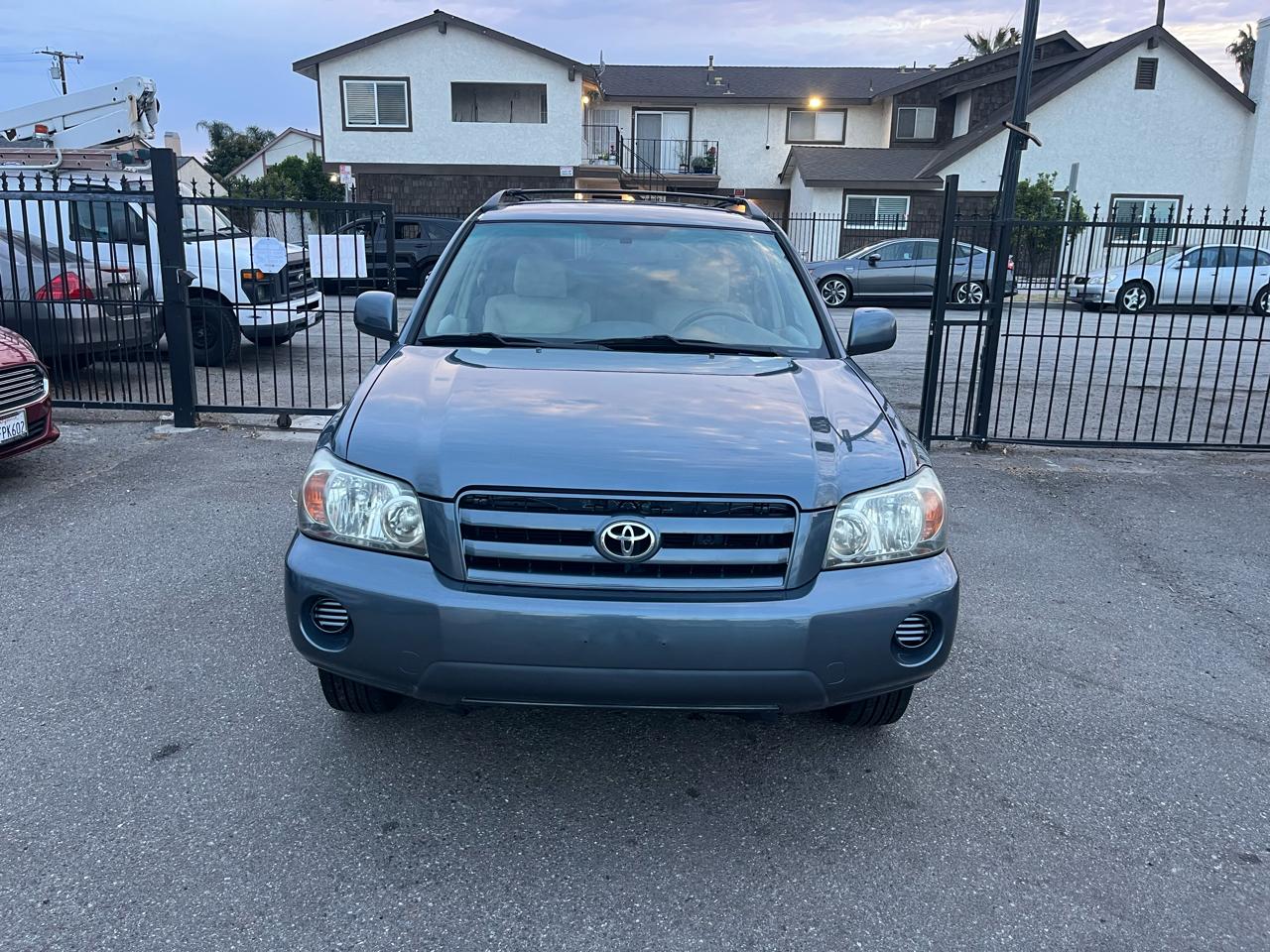 toyota highlander 2005 JTEDP21A650057774 image toyota highlander 2005 JTEDP21A650057774 image