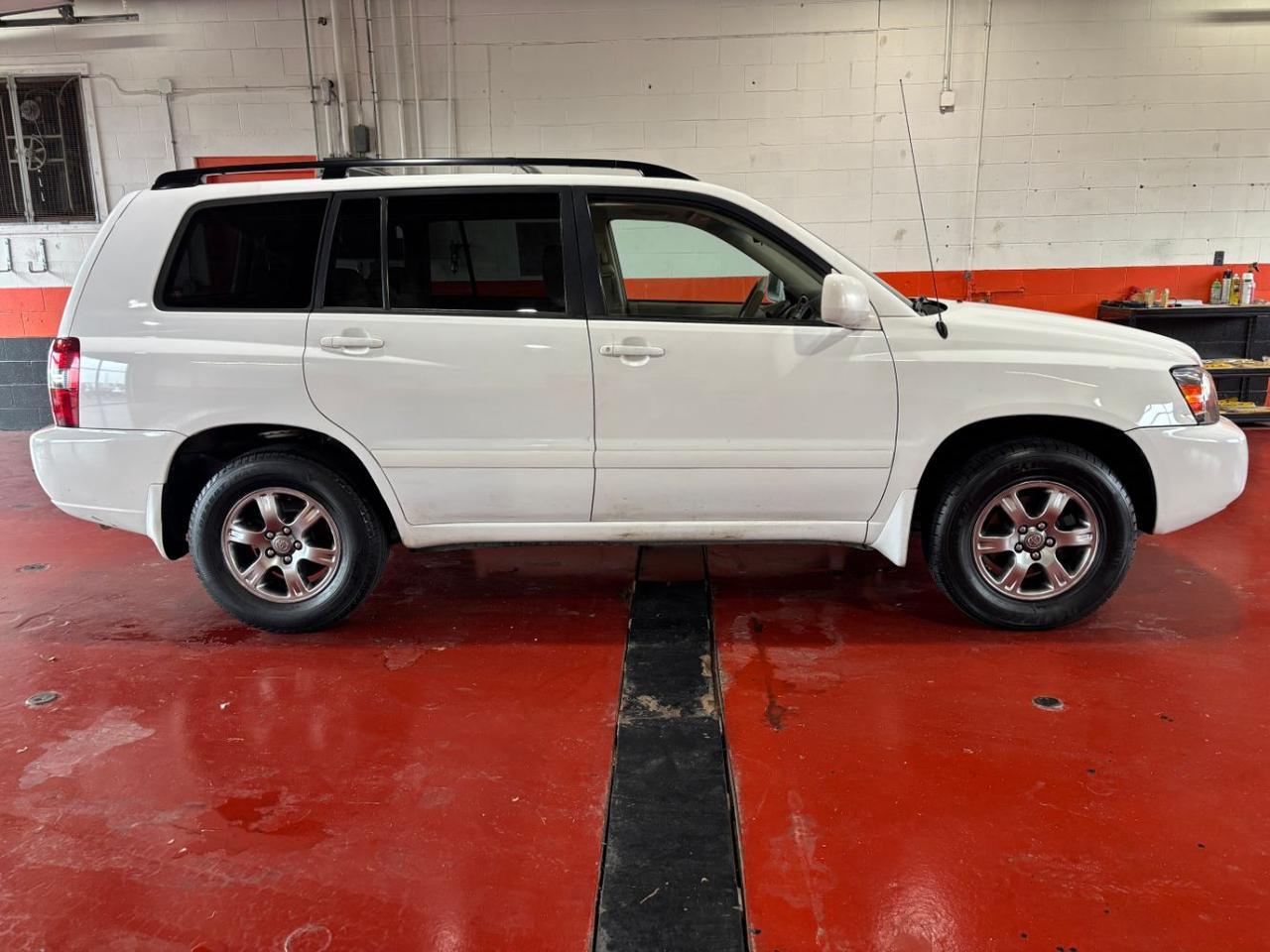 toyota highlander 2005 JTEEP21A550111070 image toyota highlander 2005 JTEEP21A550111070 image