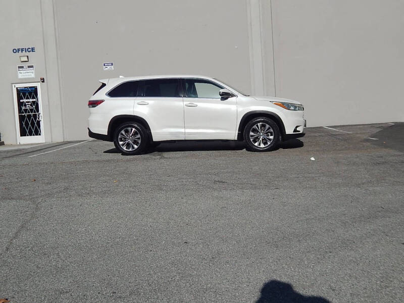 toyota highlander 2015 5TDZKRFH4FS060114 image toyota highlander 2015 5TDZKRFH4FS060114 image