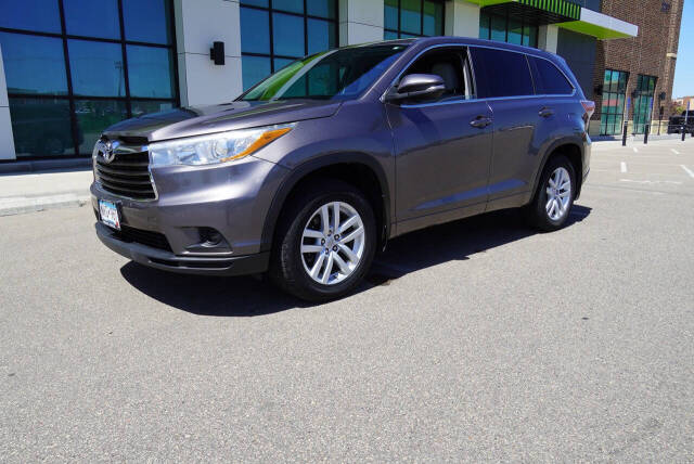 toyota highlander 2015 5TDBKRFH2FS160312 image toyota highlander 2015 5TDBKRFH2FS160312 image
