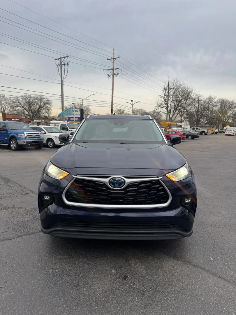 toyota highlander 2022 5TDGARAH1NS013011 image toyota highlander 2022 5TDGARAH1NS013011 image
