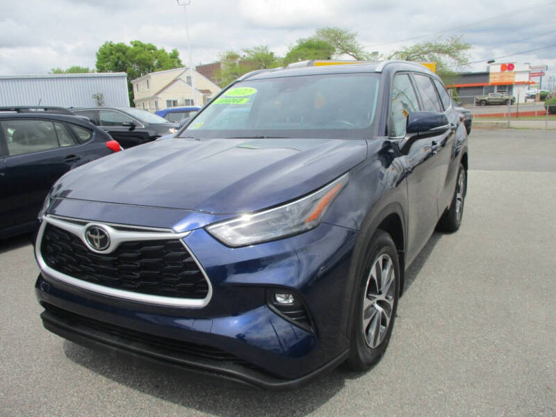 toyota highlander 2022 5TDGZRBH0NS578437 image toyota highlander 2022 5TDGZRBH0NS578437 image