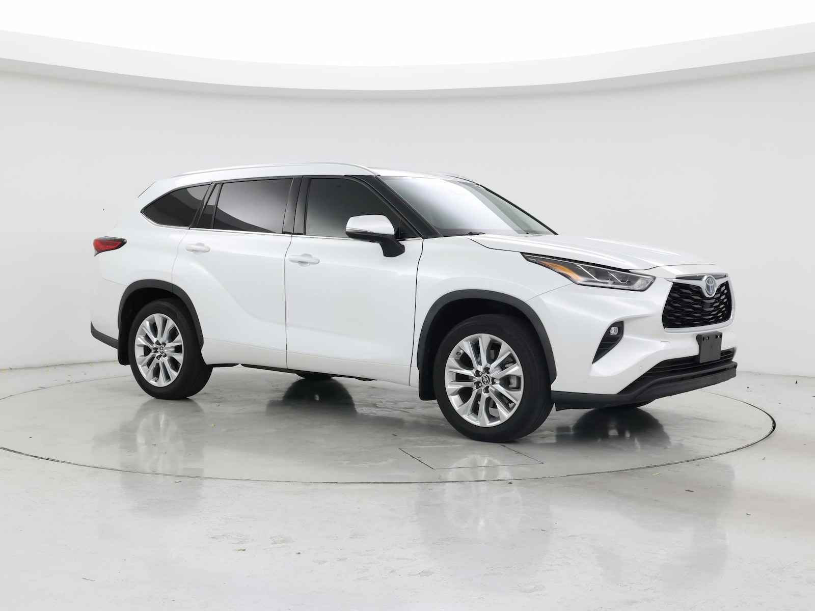 toyota highlander 2022 5TDYARAH6NS516652 image toyota highlander 2022 5TDYARAH6NS516652 image