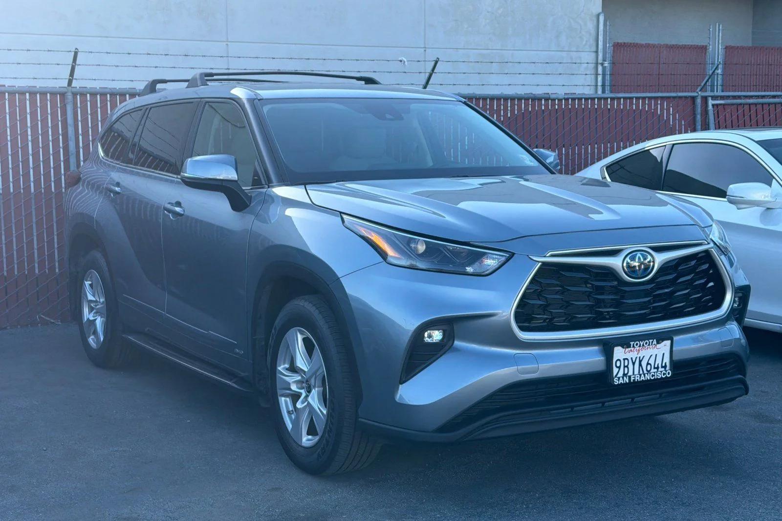 toyota highlander 2022 5TDBBRCH4NS097832 image
