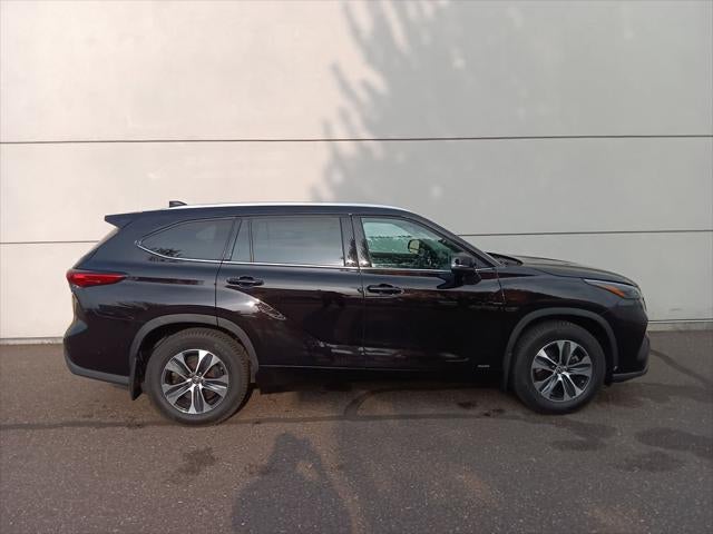 toyota highlander 2022 5TDHBRCH8NS085404 image toyota highlander 2022 5TDHBRCH8NS085404 image
