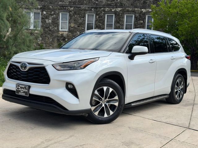 toyota highlander 2022 5TDGZRAHXNS125847 image toyota highlander 2022 5TDGZRAHXNS125847 image