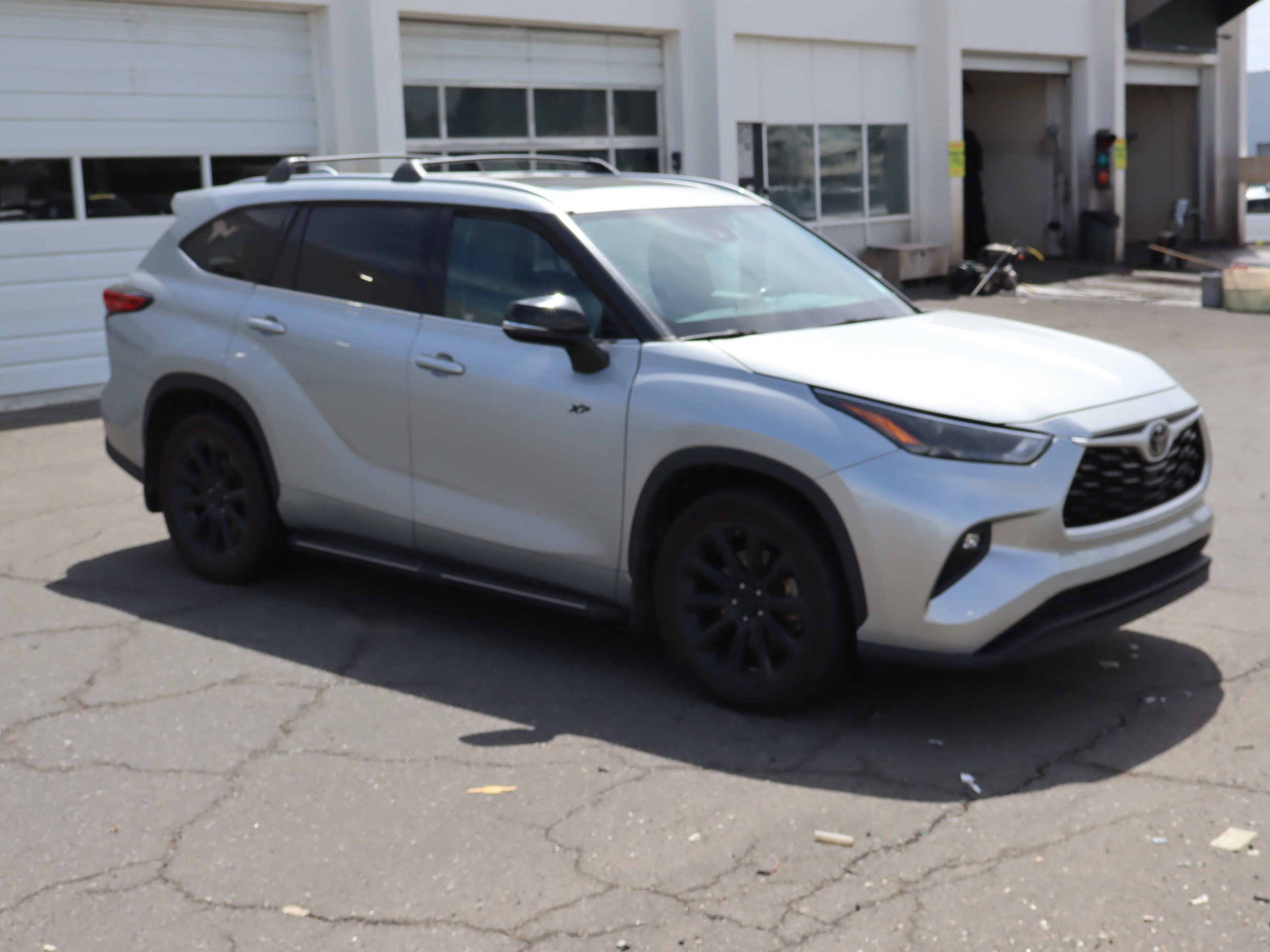 toyota highlander 2022 5TDGZRBH8NS193272 image toyota highlander 2022 5TDGZRBH8NS193272 image