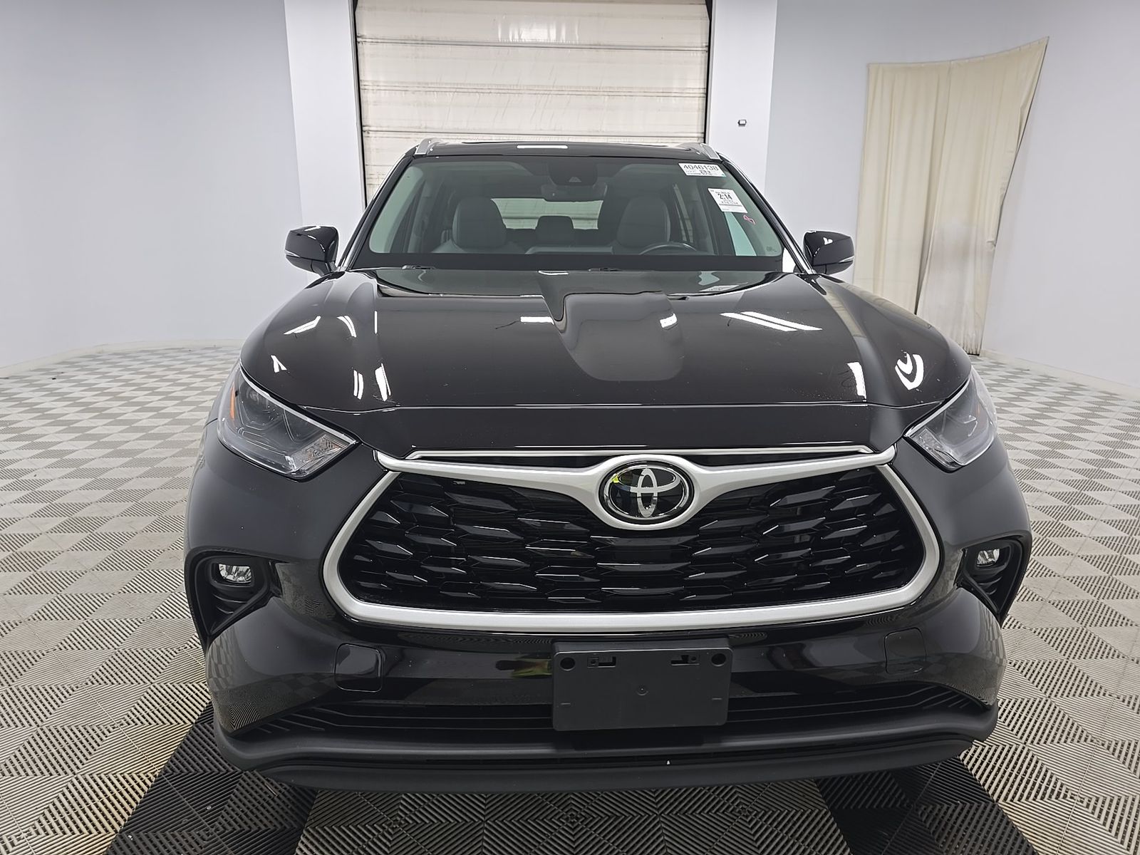 toyota highlander 2022 5TDGZRBH8NS188489 image toyota highlander 2022 5TDGZRBH8NS188489 image