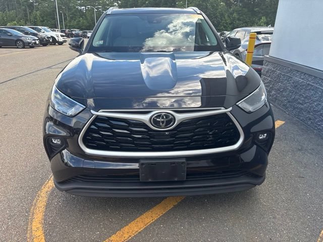 toyota highlander 2022 5TDGZRBH2NS176497 image toyota highlander 2022 5TDGZRBH2NS176497 image