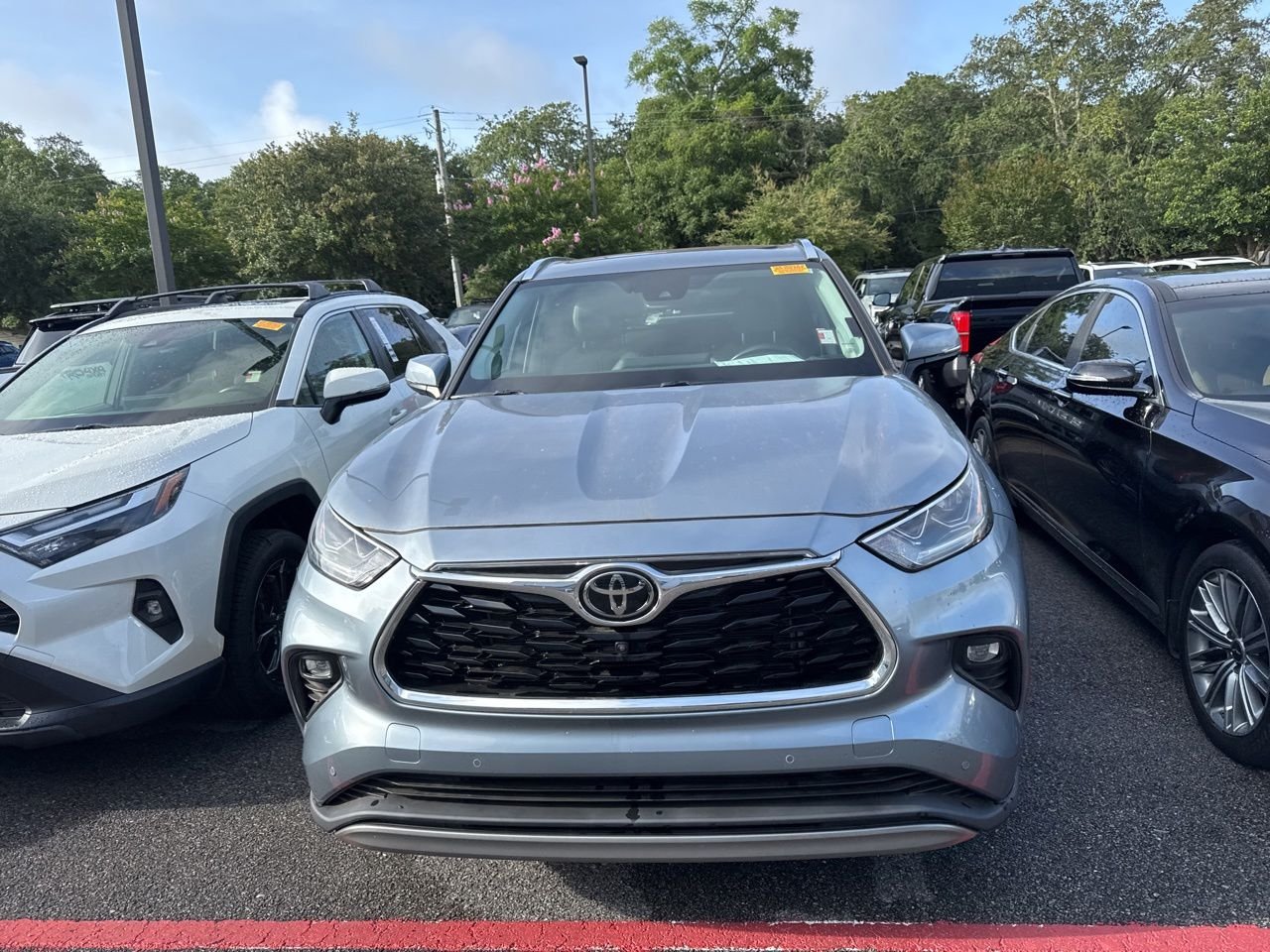 toyota highlander 2022 5TDFZRAHXNS105044 image toyota highlander 2022 5TDFZRAHXNS105044 image