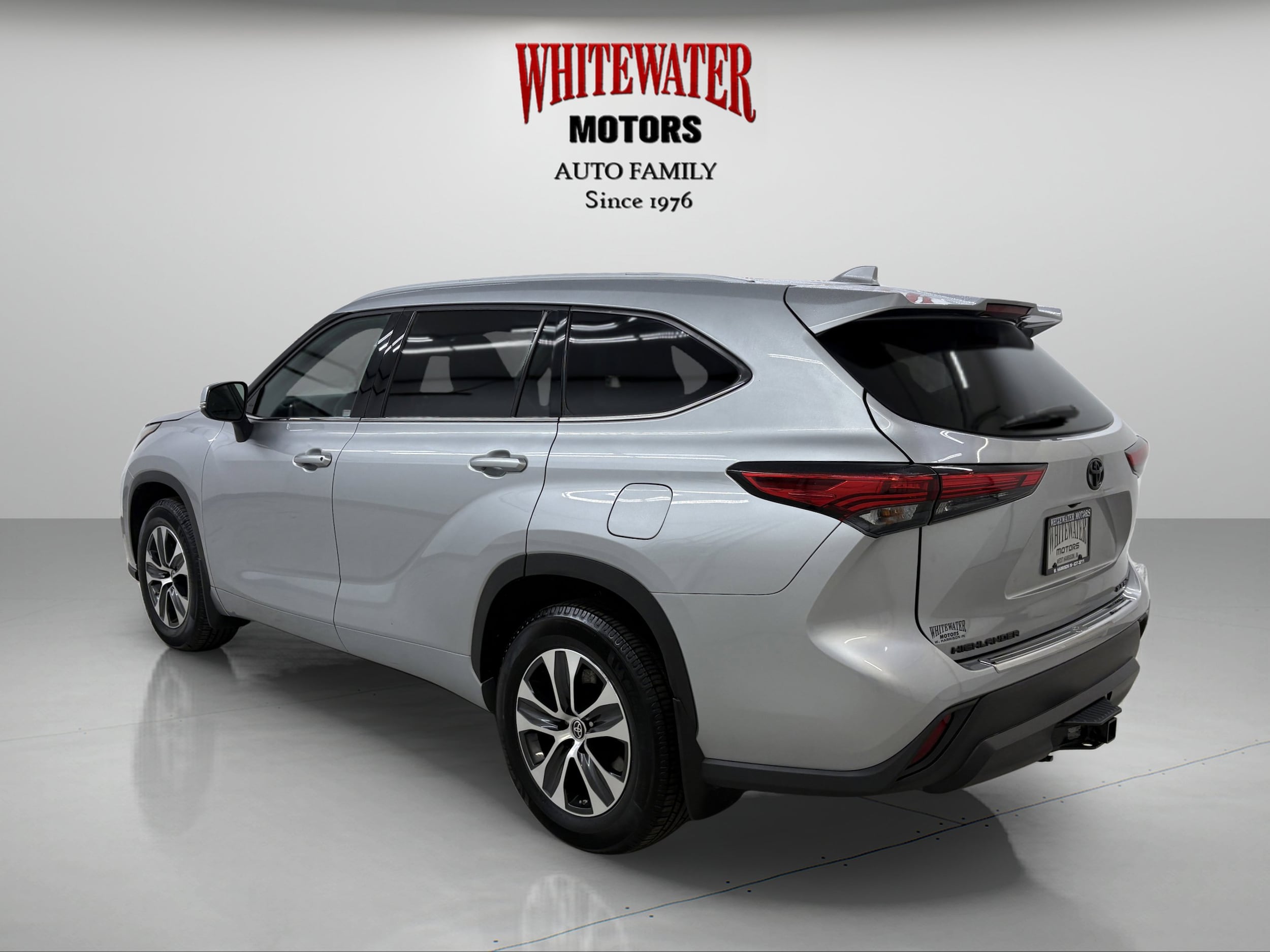 toyota highlander 2022 5TDGZRBH5NS197845 image toyota highlander 2022 5TDGZRBH5NS197845 image
