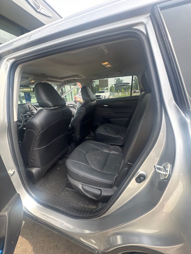 toyota highlander 2022 5TDGZRBH9NS564181 image toyota highlander 2022 5TDGZRBH9NS564181 image